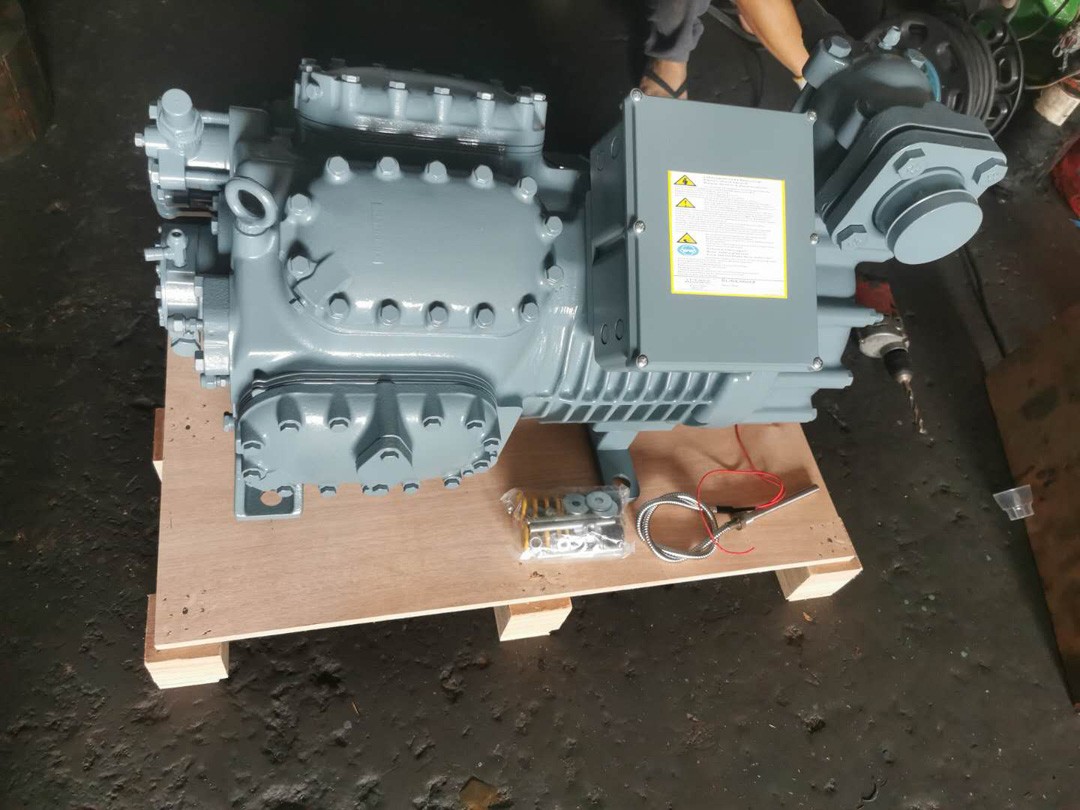 D8DH-5000-AWMD Emerson Copeland Refrigeration Compressor